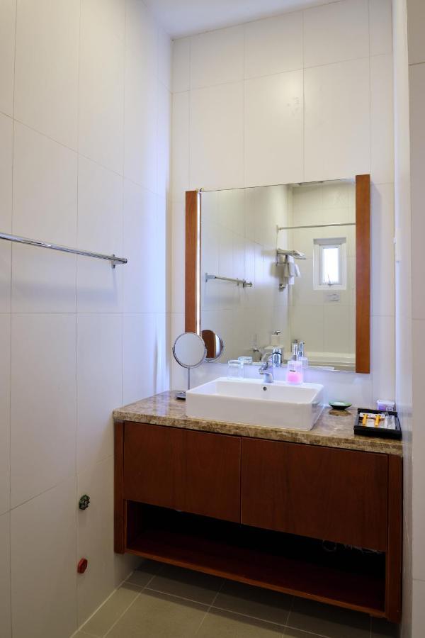 Pham Van Sakura Hotel 顺安 外观 照片